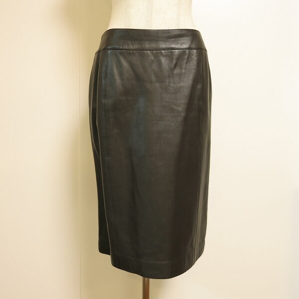 ハード×落ち着き具合がグッド ジュンアシダのスカートを買取しました