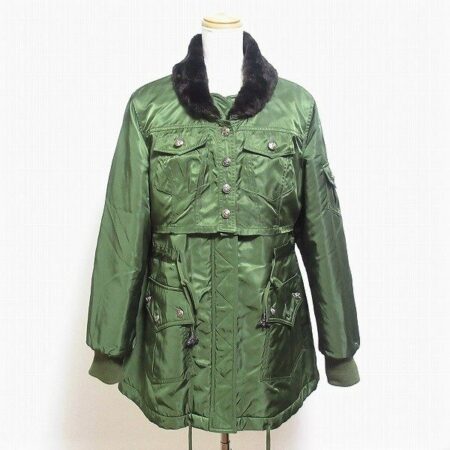 輝き放つグリーンに目が行く クリスチャンラクロワのコートを買取しました