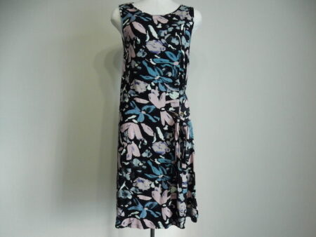 可愛らしくも落ち着いたお花が魅力 ポールスミスのワンピースを買取しました