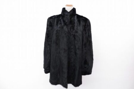 マダムな印象も出せる サガミンクのハーフコートを買取しました