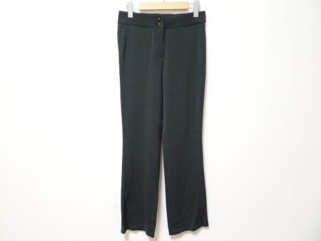 リラックスしつつも綺麗に履ける！伊太利屋のパンツを買取しました