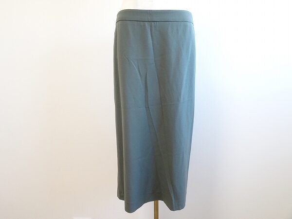 気合の入る上質さ レオナールのスカートを買取しました