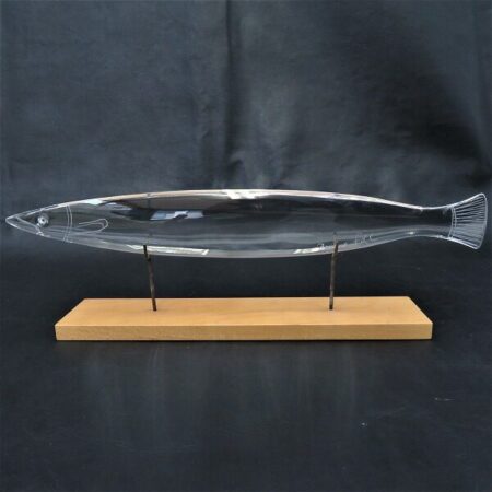 フォルムもスタイリッシュなバカラのフィギュリンを買取しました