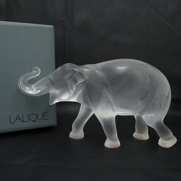 繊細なクリスタル感が絶妙 ラリックのペーパーウェイトを買取しました