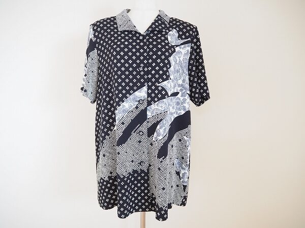 モノトーン調で豪華とシンプルが楽しめる！詩仙堂のブラウスを買取しました