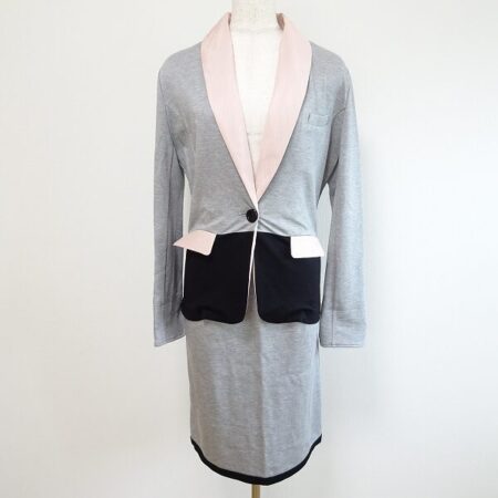 グレーとピンクのバランスがいい感じ レジーナロマンティコのセットアップを買取しました