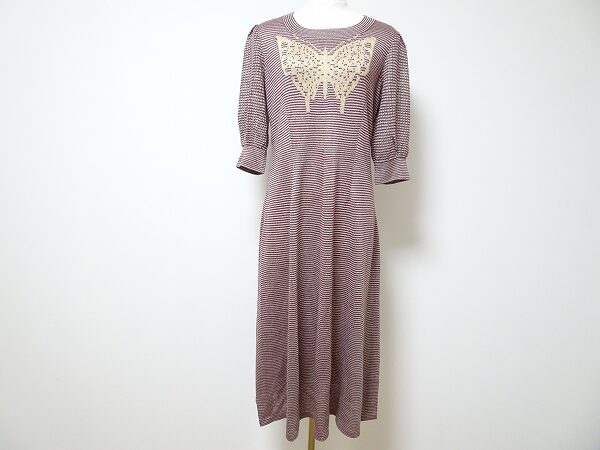 可愛らしさと自立心を出せる蝶柄 斉藤都世子のワンピースを買取しました