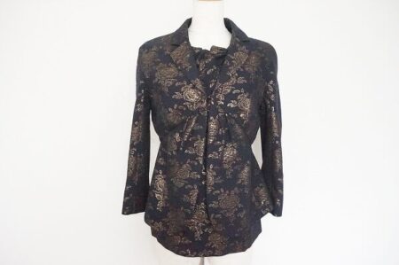 華とゴージャスさが眩しい モスキーノのアンサンブルを買取しました