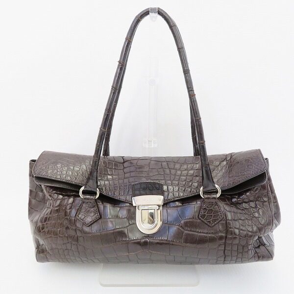 シンプルなのにラグジュアリー プラダのハンドバッグを買取しました