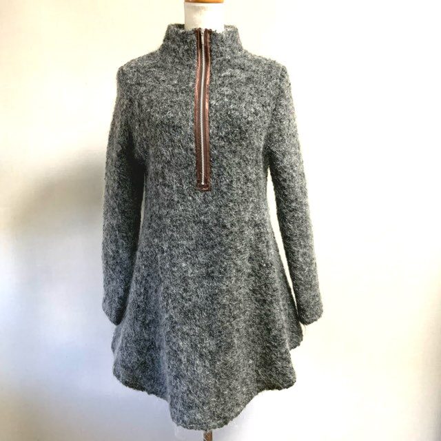 曲線が綺麗なユキコハナイのチュニックを買取しました