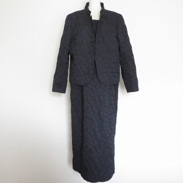 ゆるぎなさを感じる ラピーヌのセットアップを買取しました