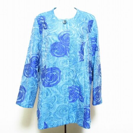 さわやかブルーに映えるお花柄 リリアンビューティのジャケットを買取しました