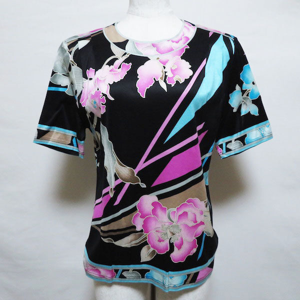 浴衣のような綺麗さを感じる レオナールのトップスを買取しました