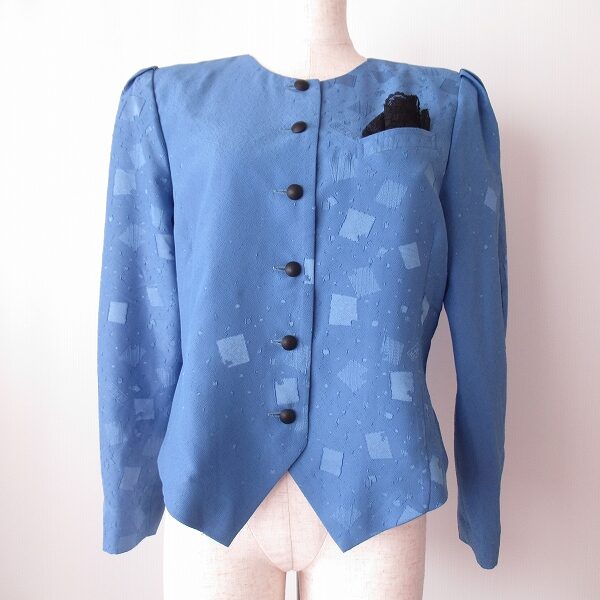 青×黒が調和した 三年坂のジャケットを買取しました