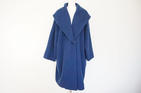 品がある装いをゲット ユキトリイのコートを買取しました