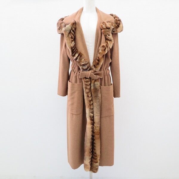 品あるブラウンで優しい印象に フェンディのコートを買取しました