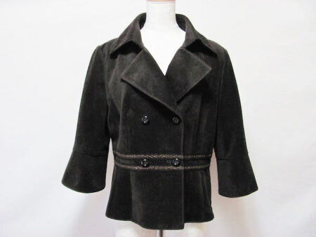 かくかくしたデザインがスタイリッシュ レリアンのジャケットを買取しました