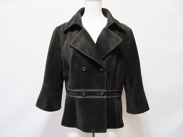 かくかくしたデザインがスタイリッシュ レリアンのジャケットを買取しました