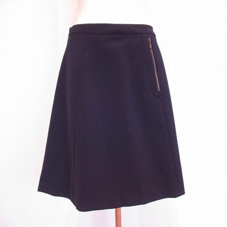 こじんまりしたデザイン フォクシーニューヨークのスカートを買取しました