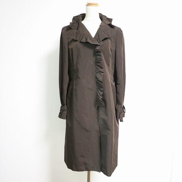 茶×フリルの落ち着き可愛いが叶う マダムジョコンダのコートを買取しました