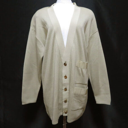 さらりと羽織れる フェラガモのカーディガンを買取しました