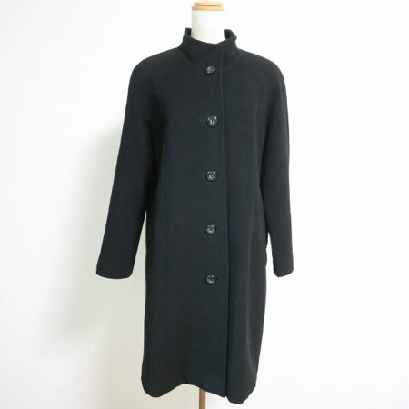 スタイリッシュなレリアンのスタンドカラーコートを買取させて頂きました