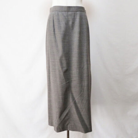 長さも雰囲気も清々しい インポートロッサのスカートを買取しました