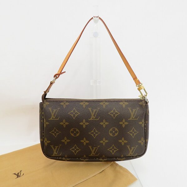 モノトーンにも明るい色にも合う ルイヴィトンのポシェットを買取しました