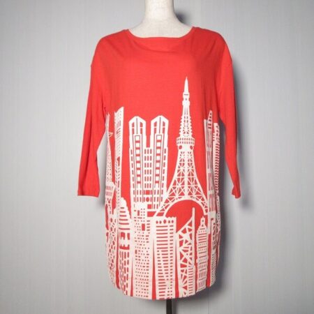 タワーの柄が珍しい ヴィヴィヴァンタムのカットソーを買取しました