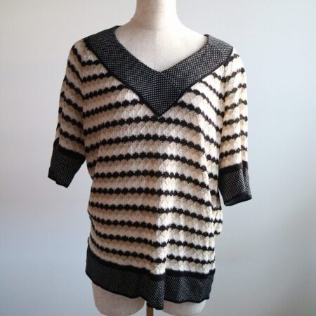 バランスよく見える首元がおしゃれ スティゾーリのカットソーを買取しました