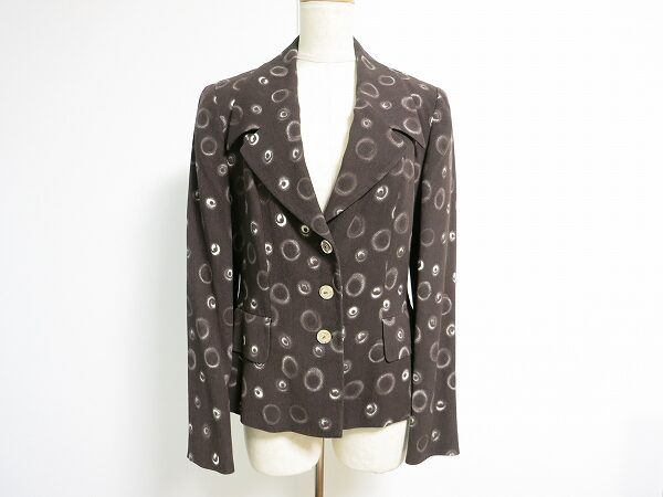 しゃれっけのある柄に見とれる フェンディのジャケットを買取しました