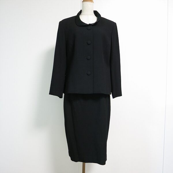 スマートで良質さが光る ユキトリイのツーピースを買取しました