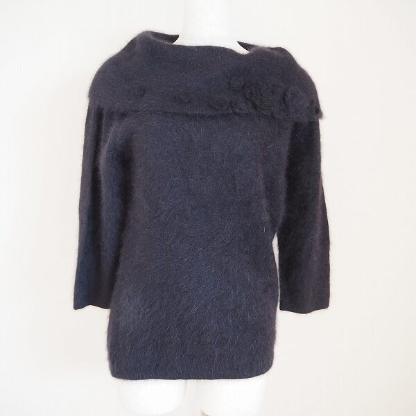 いい具合の花モチーフがエレガント インゲボルグのニットを買取しました