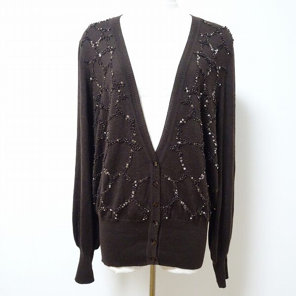 ざっくり開いたフロント部分がおしゃれ エスカーダのカーディガンを買取しました