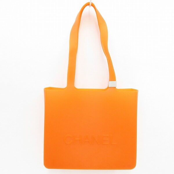 ゆったり上質さが出せる シャネルのトートバッグを買取しました