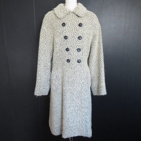 チャーミングでもある クリスチャンディオールのコートを買取しました