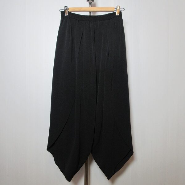 あか抜けたデザインが素敵 詩仙堂のパンツを買取しました