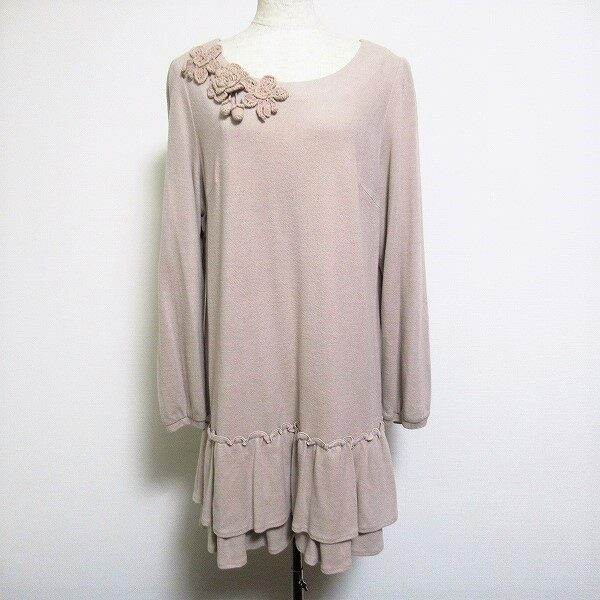 鮮やかすぎずに華を出せる ローズティアラのワンピースを買取しました