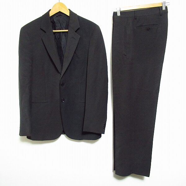 安心感のあるカッコよさ ジョルジオアルマーニのシングルスーツを買取しました