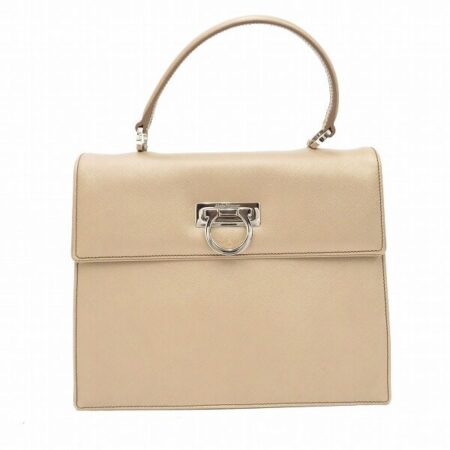 シンプルなのに引き込まれる フェラガモのハンドバッグを買取しました