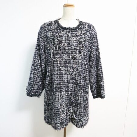 シニア層から人気 アトリエサガン！可憐とゴージャスのいいとこどりのコートをお買取