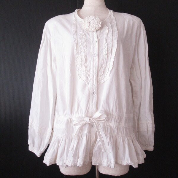 バランスよく甘く仕上がる インゲボルグのブラウスを買取しました