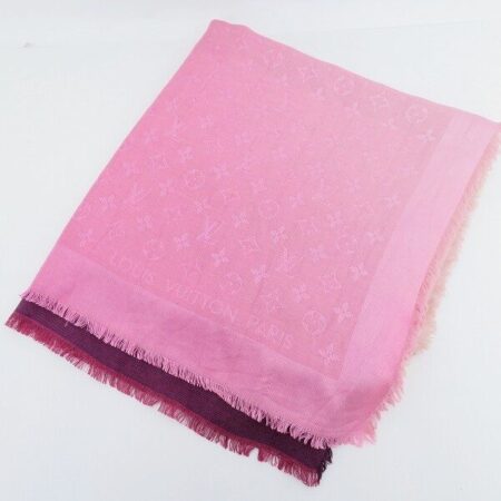 しっとりピンクが上品 ルイヴィトンのストールを買取しました