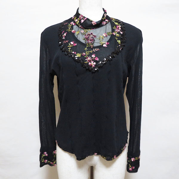 可愛らしさもしっかりある ノンノンドールのカットソーを買取しました