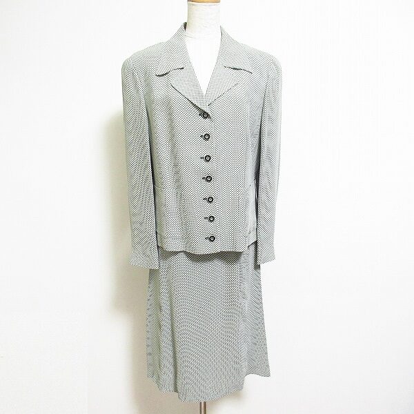 フェンディの上品なスカートスーツを買取させて頂きました