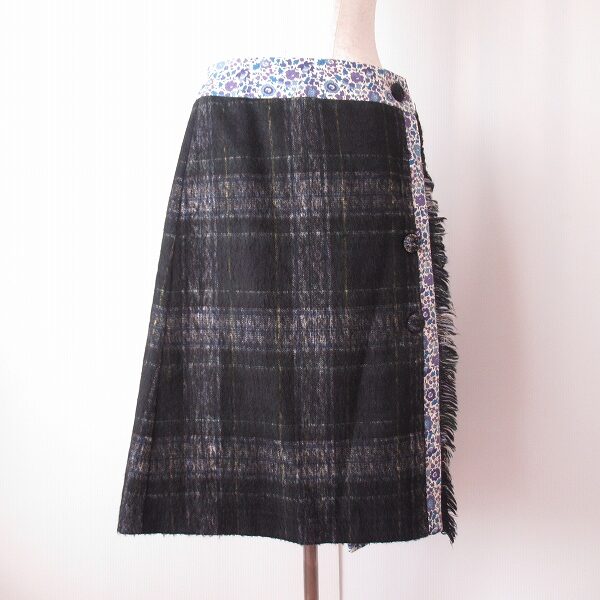 リバティがいい仕事してる！オニールオブダブリンのスカートを買取しました