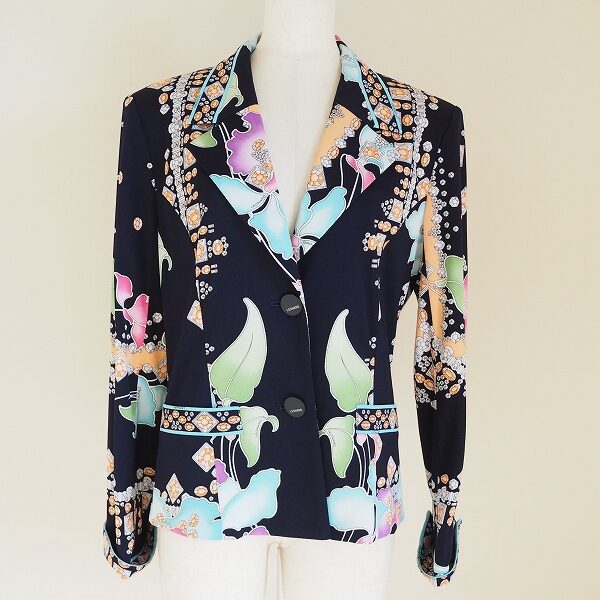 レオナールらしさ満点！ゴージャスなジャケットを買取しました