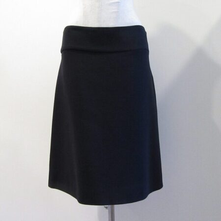 フェンディのスカートを買取しました｜程よく女性らしさがアップ
