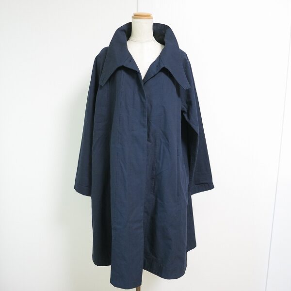 イッセイミヤケハートのコートを買取しました｜スッとしたデザインに見とれる