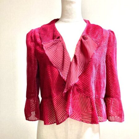 ユキトリイのカーディガンを買取しました｜着るだけで存在感アップ